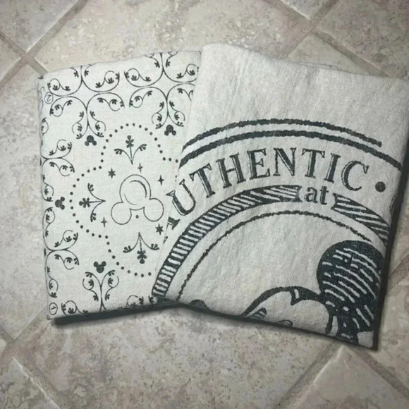 Disney Other - Disney Parks Mickey Mouse Linen Kitchen Towels